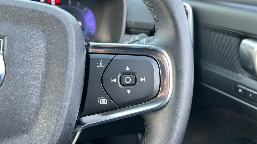 Volvo XC40 300Kw Recharge Twin Plus 78Kwh Awd Estate Black #30