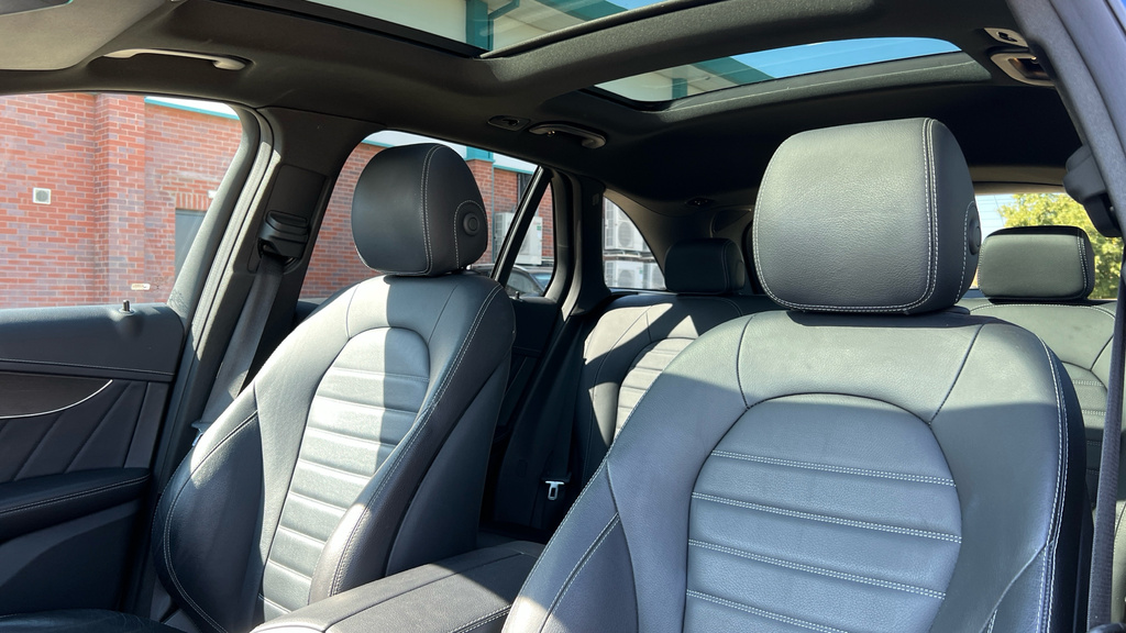 Mercedes-Benz GLC Class Mercedes-benz Estate 300D 4Matic Amg Line P Black #39