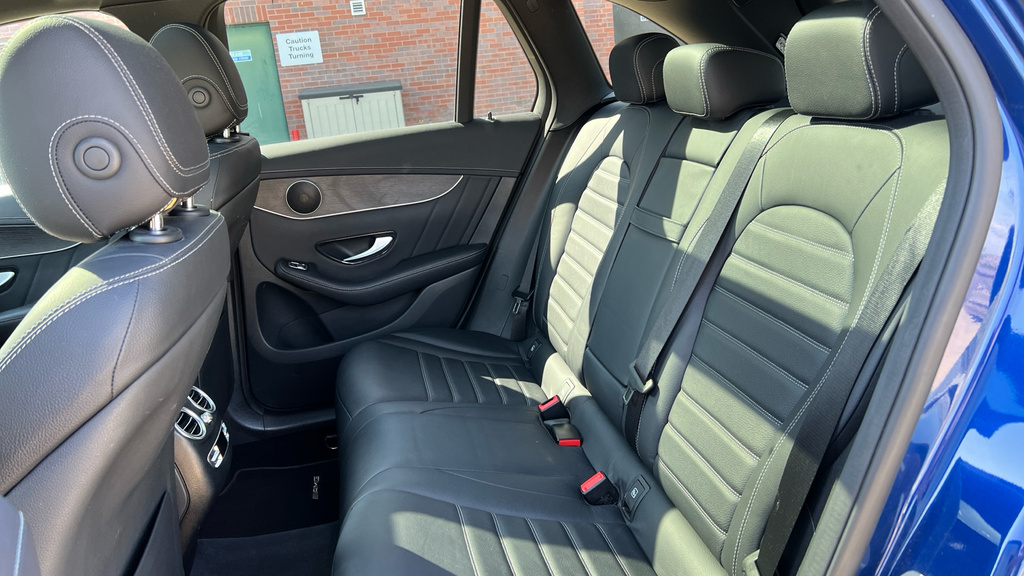 Mercedes-Benz GLC Class Mercedes-benz Estate 300D 4Matic Amg Line P Black #32