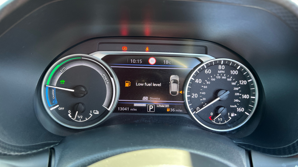 Nissan Juke 1.6 Tekna Suv Hybrid Euro 6 143 P Black #13