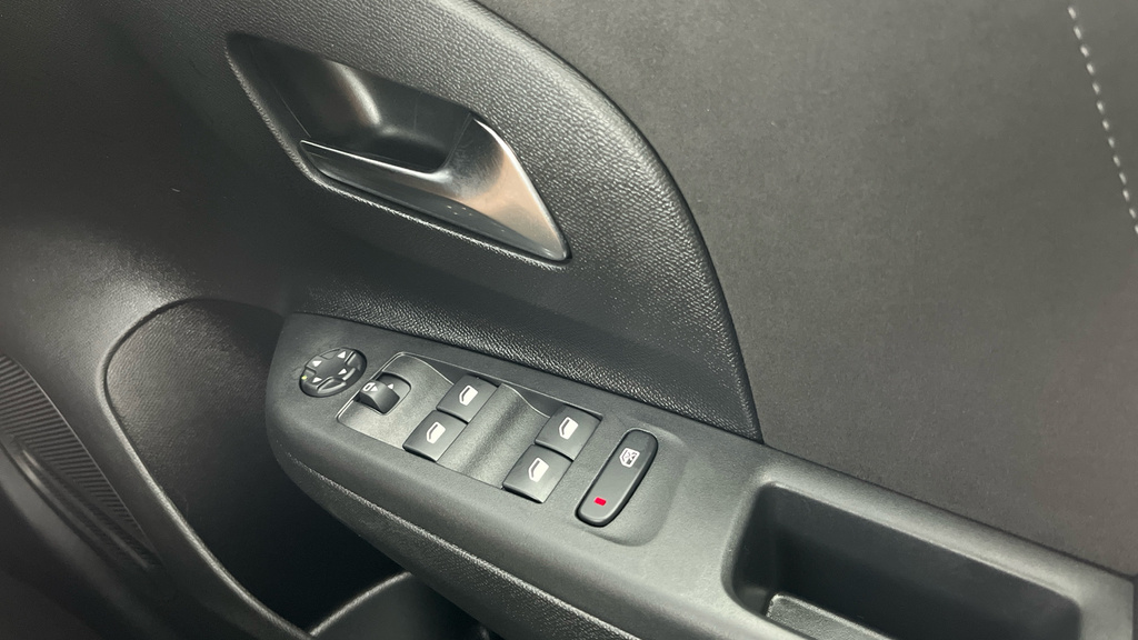 Vauxhall Corsa 1.2I Hybrid 136 Ps Gs Hybrid Hatch Grey #22
