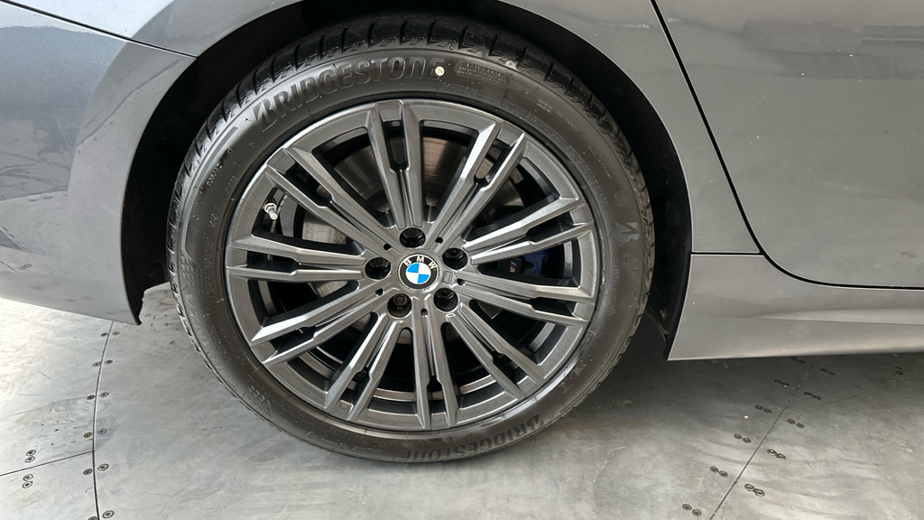 BMW 3 Series 2.0 320I M Sport Saloon Euro 6 S Blue #25