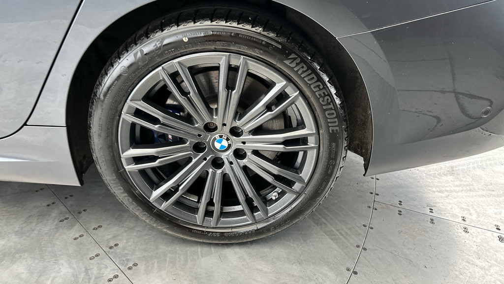 BMW 3 Series 2.0 320I M Sport Saloon Euro 6 S Blue #24