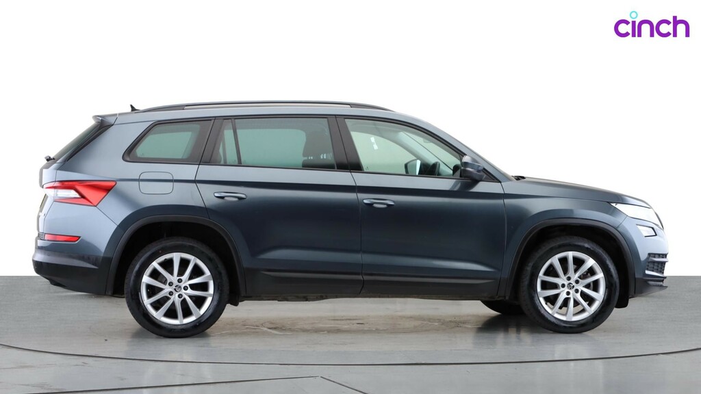 Skoda Kodiaq 2.0 Tsi 190Ps 4X4 Sportline 7 Seats Dsg Suv Red #2