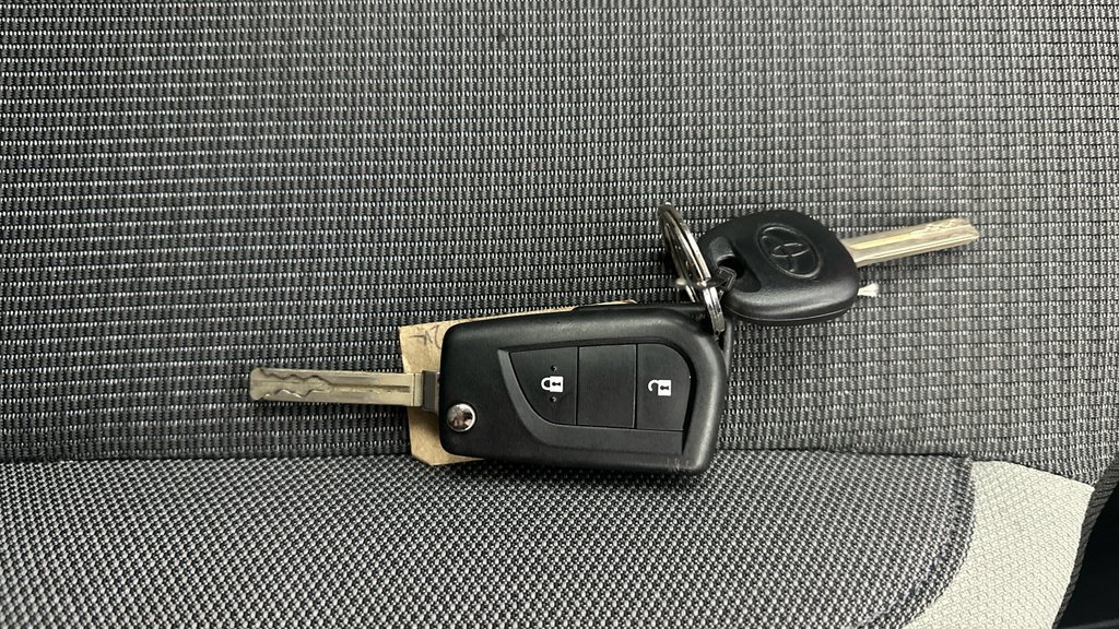 Toyota Aygo X 1.0 Vvt-i X-trend Euro 6 Black #28