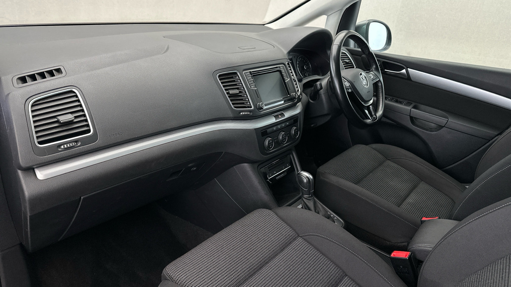 Volkswagen Sharan Se Nav 2.0 Tdi Scr 150Ps 6-Speed Dsg Grey #14