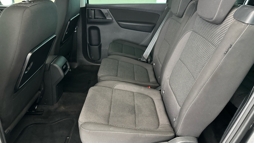 Volkswagen Sharan Se Nav 2.0 Tdi Scr 150Ps 6-Speed Dsg Grey #25