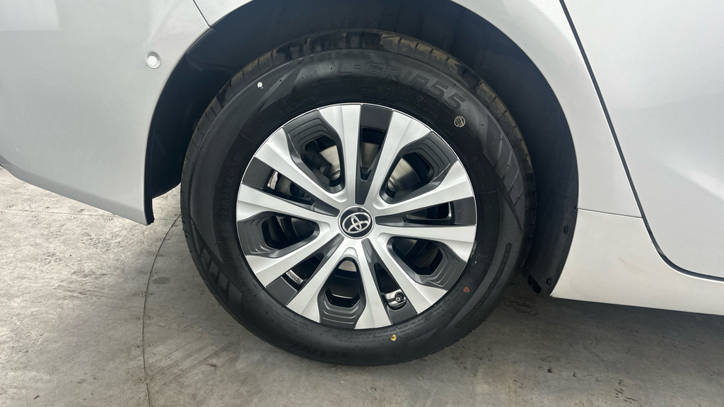 Toyota Prius+ 1.8 Vvt-h Business Edition Plus Cvt Euro 6 Ss 5 White #26