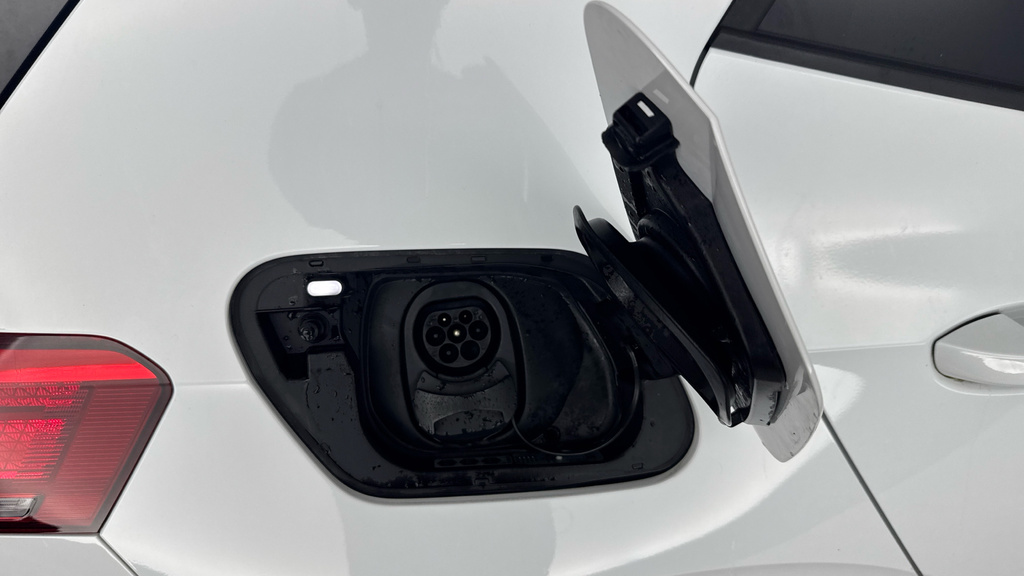 Volkswagen ID.3 107Kw Family Pro 58Kwh 18 East Derry A Grey #21