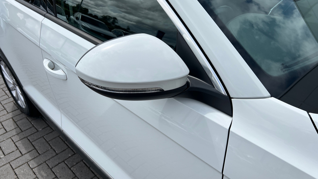 Volkswagen T-Roc 1.0 Tsi Life Euro 6 5-Door Grey #50
