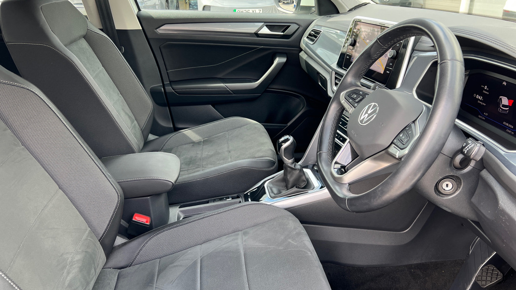 Volkswagen T-Roc 1.0 Tsi Life Euro 6 5-Door Grey #32