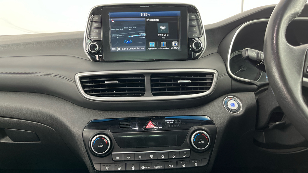 Hyundai Tucson 1.6 Gdi Se Nav Suv Euro 6 Ss Grey #25