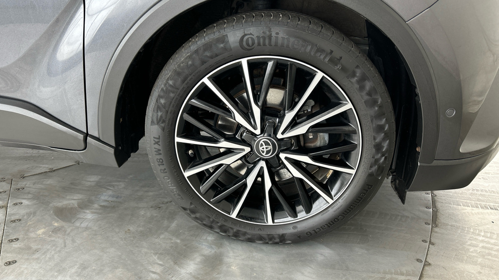 Toyota C-Hr 1.8 Vvt-h Excel Cvt Euro 6 Ss Silver #25