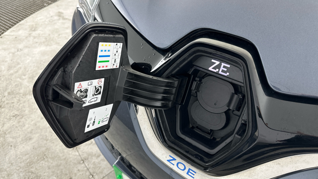Renault Zoe Renault Zoe 100Kw I Gt Line R135 50Kwh Rapid Charg Black #24
