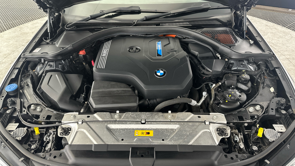 BMW 3 Series G21 330E Xdrive Sport Touring Lci Xb1g 2.0I White #29