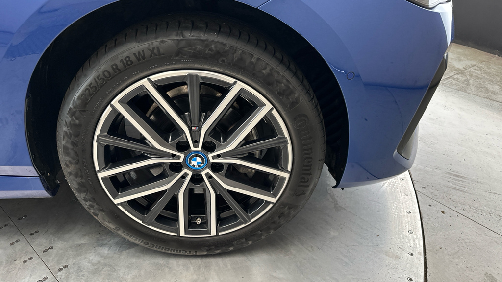 BMW 2 Series Active Tourer 1.5 220I Mht Sport Mpv Hybrid Dct Euro Black #26