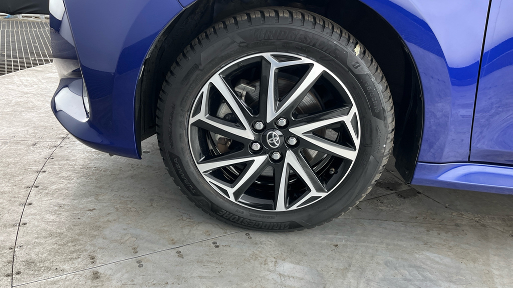 Toyota Yaris 1.5 Vvt-i Y20 Bi-tone Blue #23