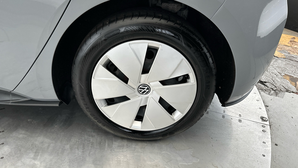 Volkswagen ID.3 58Kwh Family Pro Pan Roof - One Owner Grey #24