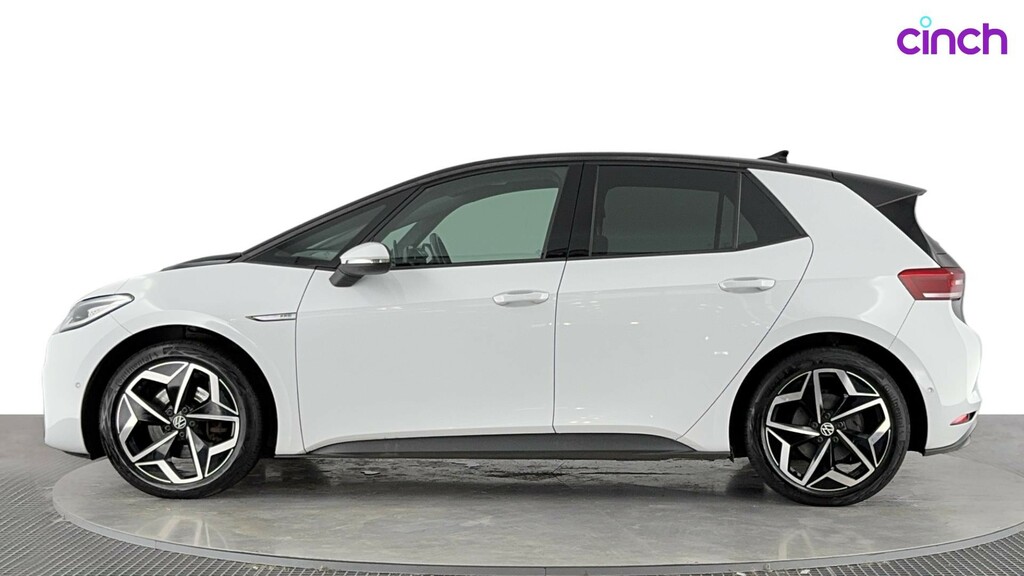 Volkswagen ID.3 107Kw Family Pro 58Kwh 18 East Derry B White #6