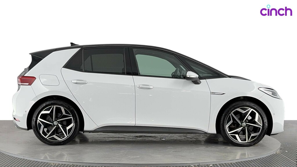 Volkswagen ID.3 107Kw Family Pro 58Kwh 18 East Derry B White #2