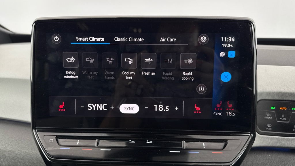 Volkswagen ID.3 107Kw Family Pro 58Kwh 18 East Derry B White #23
