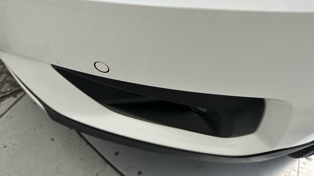 Volvo XC40 Volvo Estate 1.5 T3 163 R Design Pro Black #10