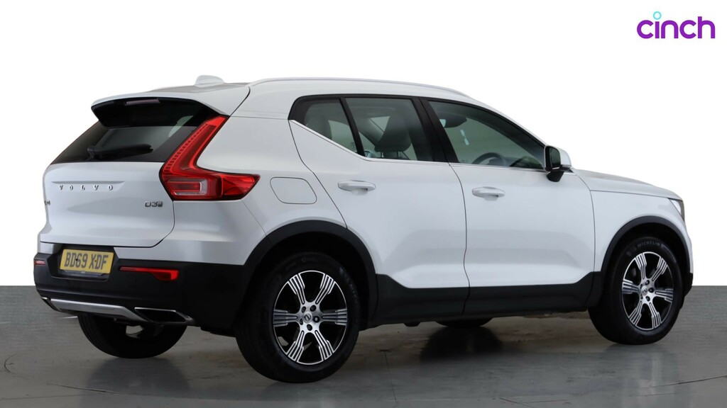 Volvo XC40 Volvo Estate 1.5 T3 163 R Design Pro Black #3