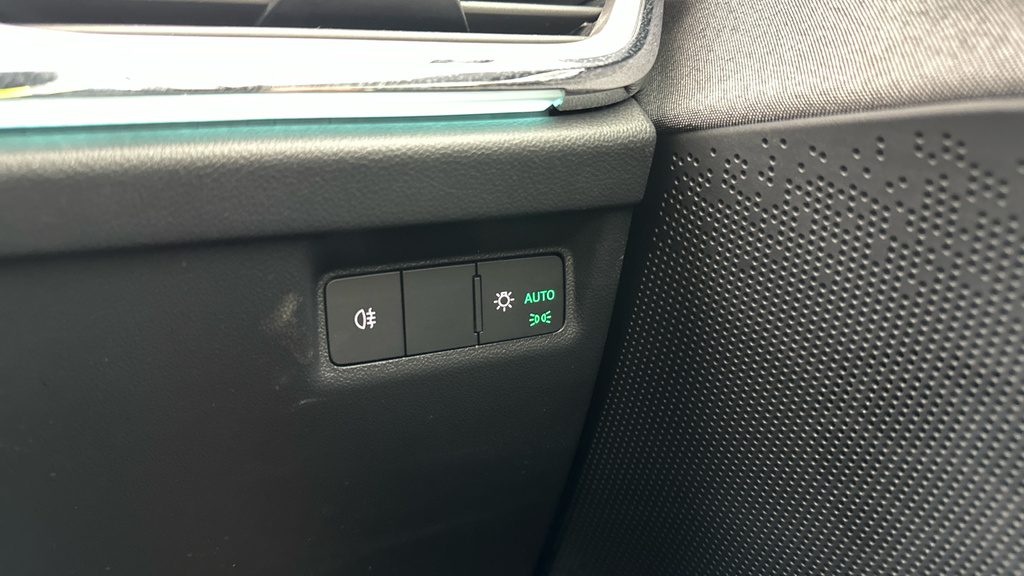 Skoda ENYAQ Skoda Enyaq 150Kw 80 Loft 82Kwh Black #10