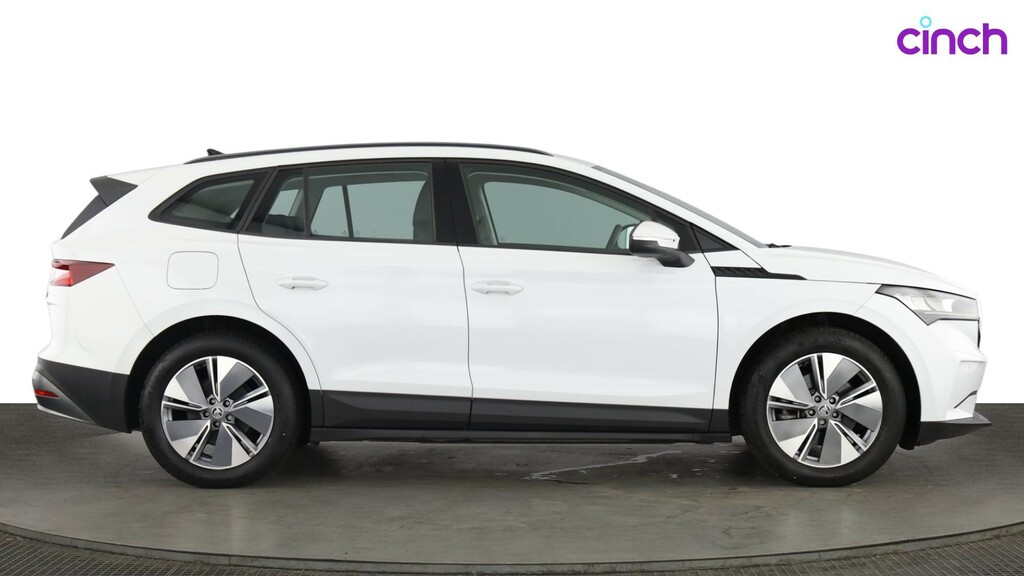 Skoda ENYAQ Skoda Enyaq 150Kw 80 Loft 82Kwh Black #2