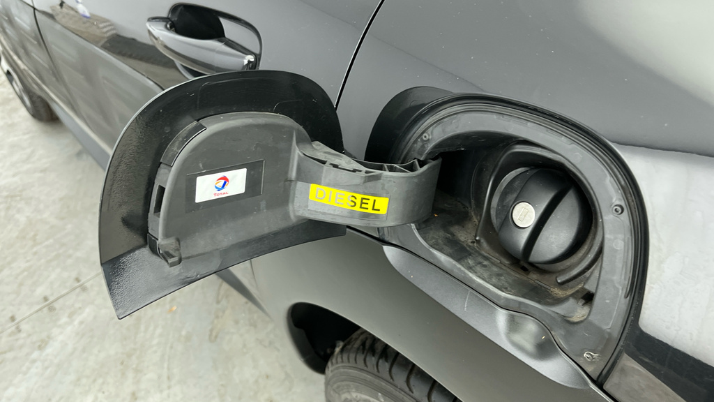 Citroen C4 Cactus 1.2 109 Bhp Nil Road Tax Only 53,0 Black #30