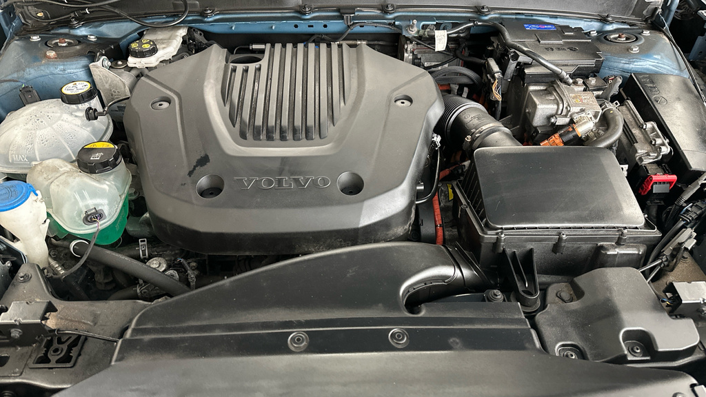 Volvo XC40 Recharge R-design, T4 Plug-in Hybrid Sunroof, 360 Blue #22