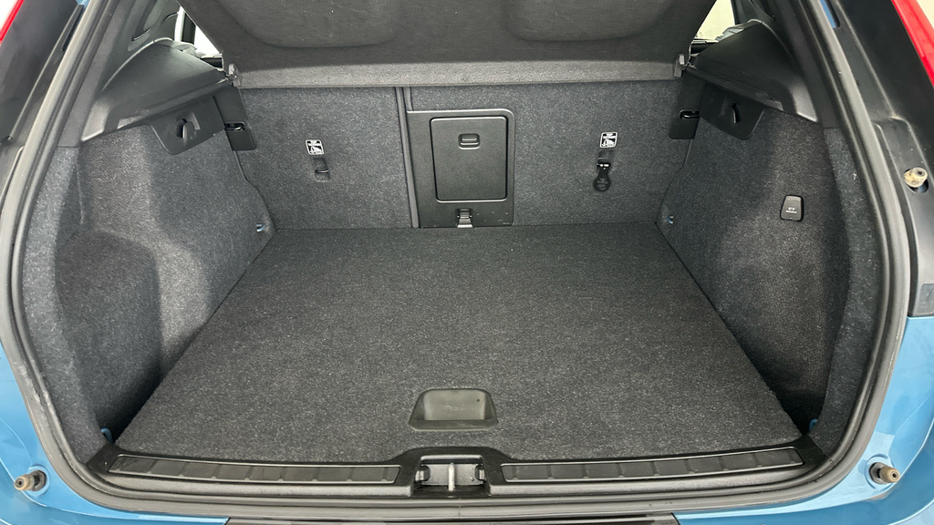 Volvo XC40 Recharge R-design, T4 Plug-in Hybrid Sunroof, 360 Blue #21