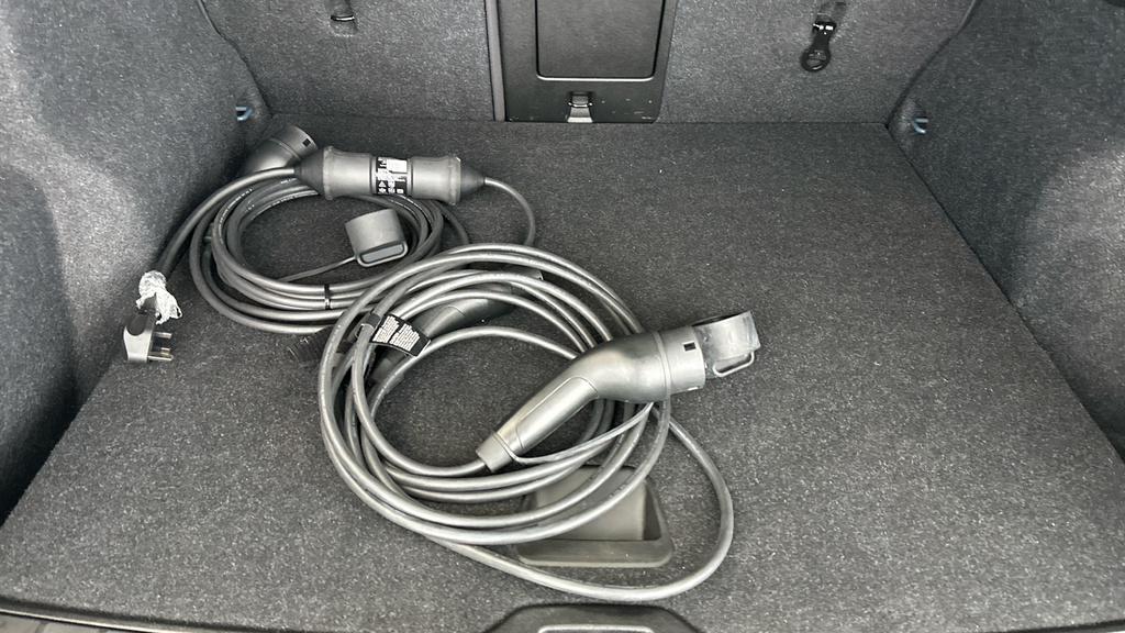 Volvo XC40 Recharge R-design, T4 Plug-in Hybrid Sunroof, 360 Blue #29