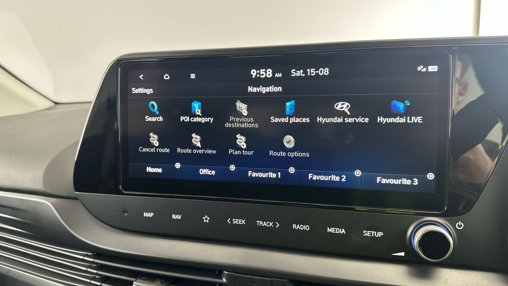 Hyundai Bayon 1.0 T-gdi Mhev Premium Suv Hybrid Manua Black #16