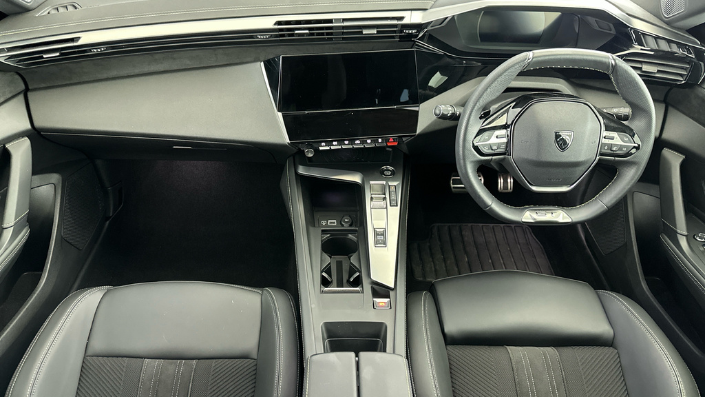 Peugeot 408 1.6 12.4Kwh Gt Fastback Plug-in Hybrid White #13