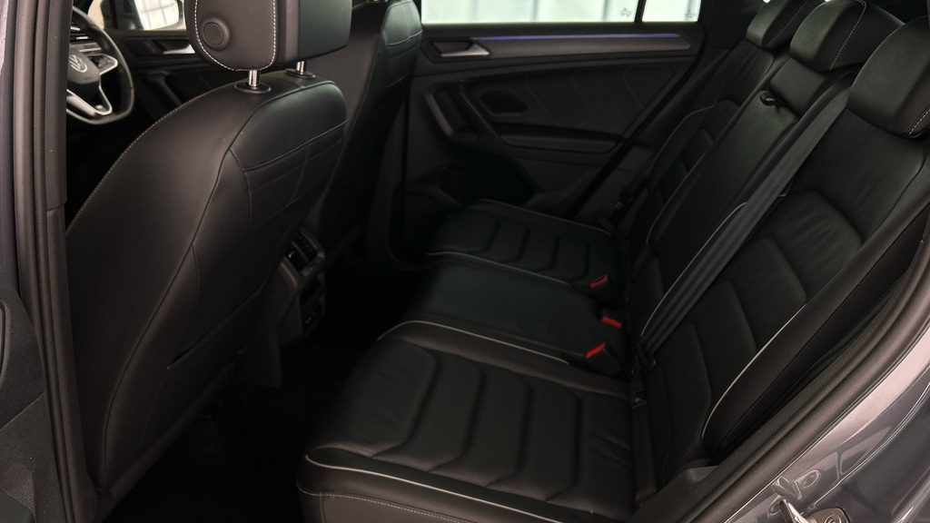 Volkswagen Tiguan R-line 2.0 Tdi 150Ps 7-Speed Dsg Black #21