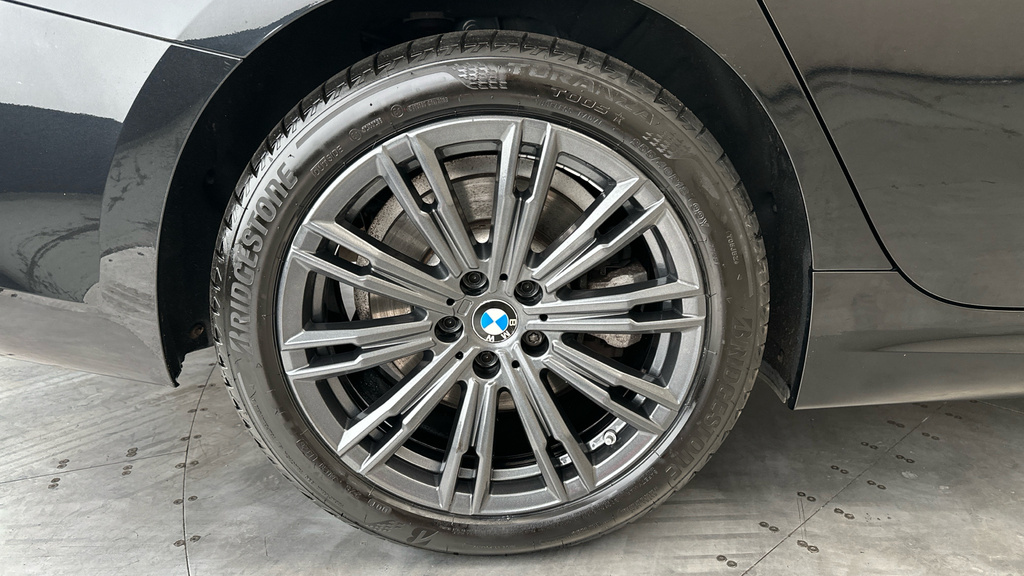 BMW 3 Series 2020 2.0 330I M Sport Touring Euro Black #28