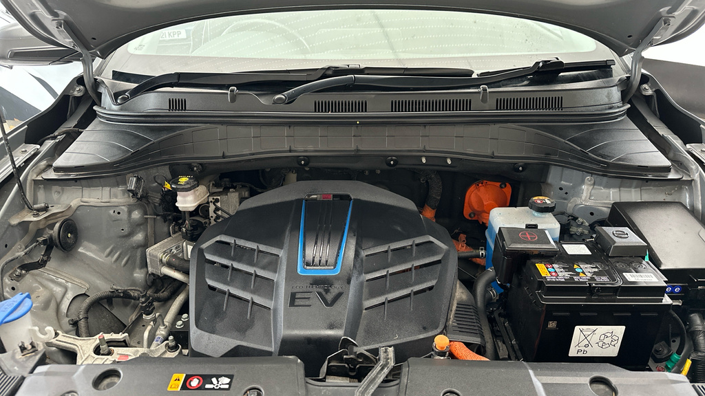 Hyundai Kona 64Kwh Premium Suv 10.5Kw Charge Black #24