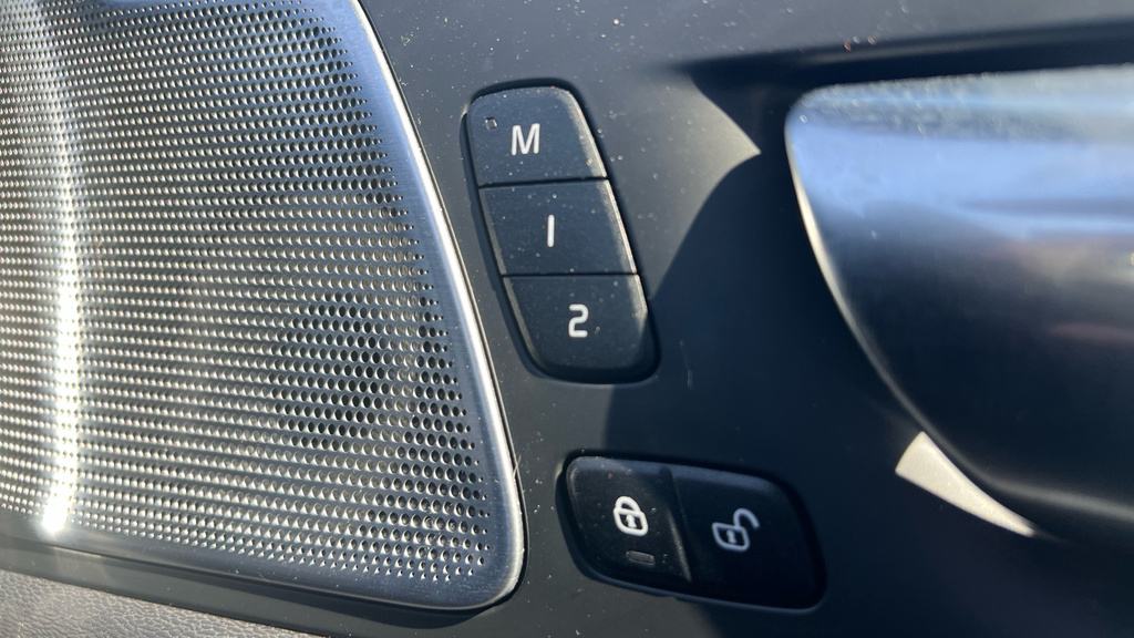 Volvo XC60 T6 Awd Plug-in Hybrid, Darkrechar Grey #51