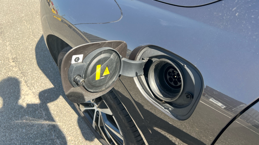 Volvo XC60 T6 Awd Plug-in Hybrid, Darkrechar Grey #40