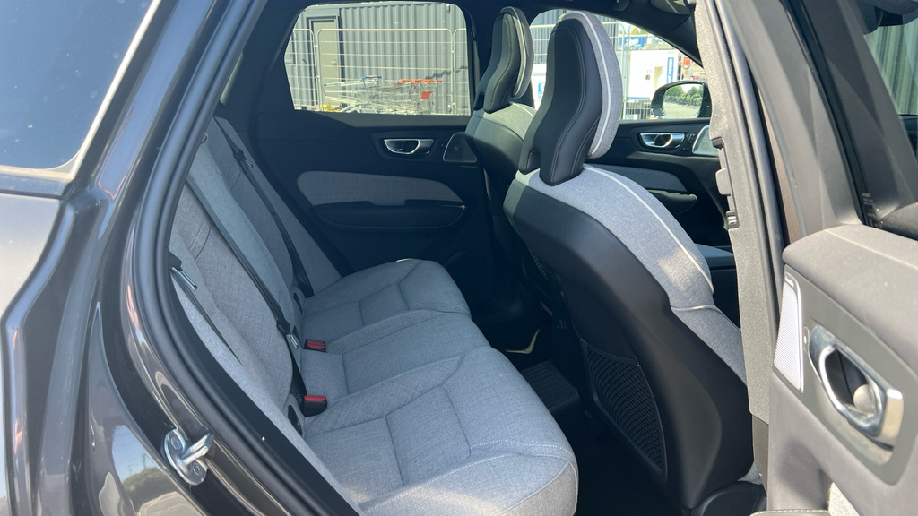 Volvo XC60 T6 Awd Plug-in Hybrid, Darkrechar Grey #21