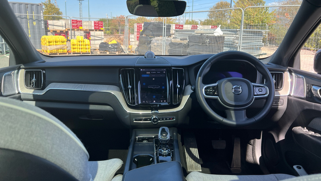 Volvo XC60 T6 Awd Plug-in Hybrid, Darkrechar Grey #11