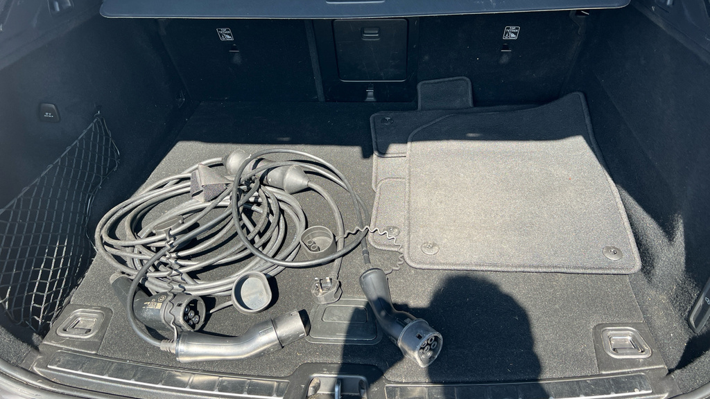 Volvo XC60 T6 Awd Plug-in Hybrid, Darkrechar Grey #48