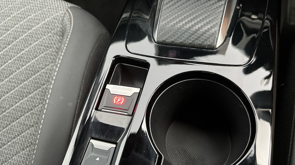Peugeot 3008 73Kwh Gt Suv 210 Ps  #10
