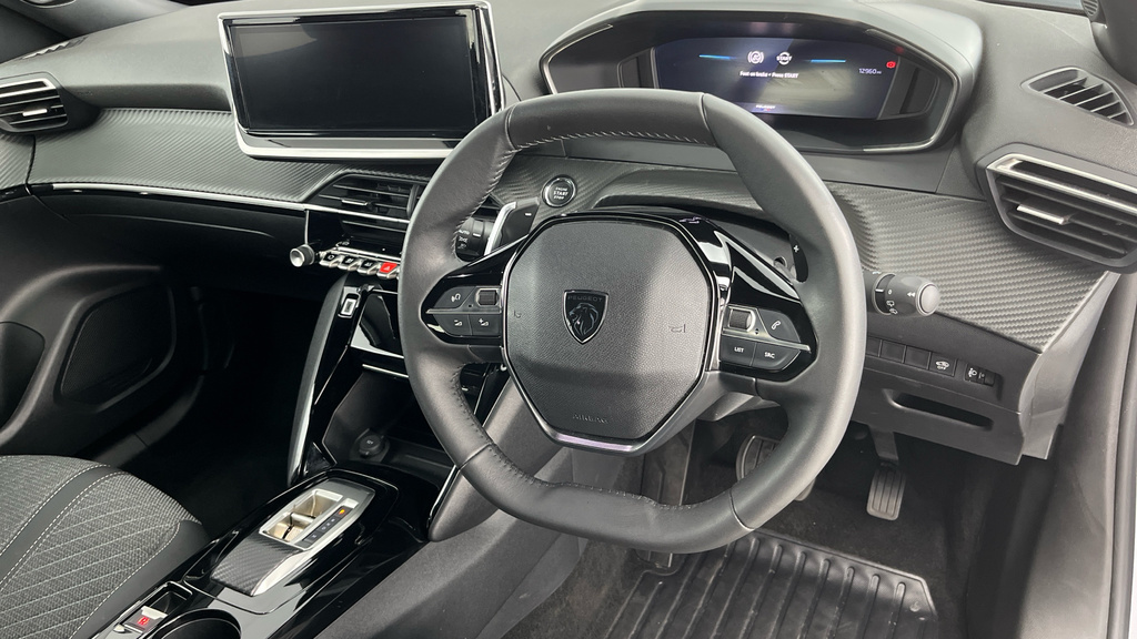 Peugeot 3008 73Kwh Gt Suv 210 Ps  #9