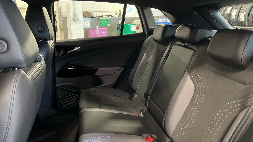 Volkswagen ID.4 109Kw Life Pure 52Kwh 110Kw Ch Black #14