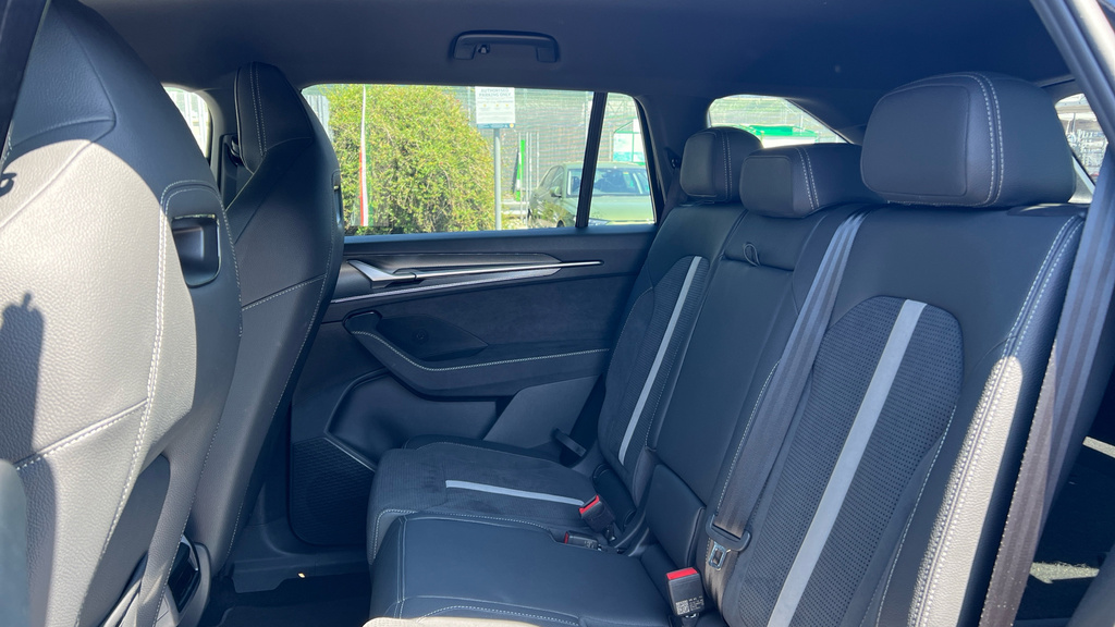 Skoda Kodiaq Skoda Estate 1.5 Tsi Iv 204 Se L Dsg Black #14