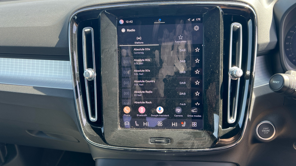 Volvo XC40 Volvo Estate 170Kw Recharge Ultimate 69Kw Grey #54
