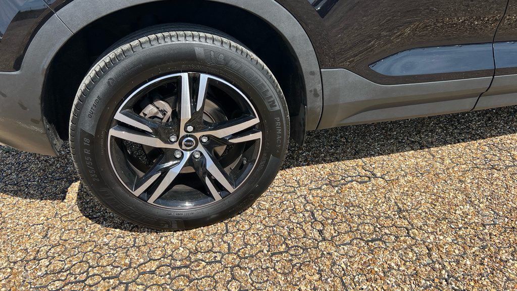 Volvo XC40 Volvo Estate 170Kw Recharge Ultimate 69Kw Grey #18