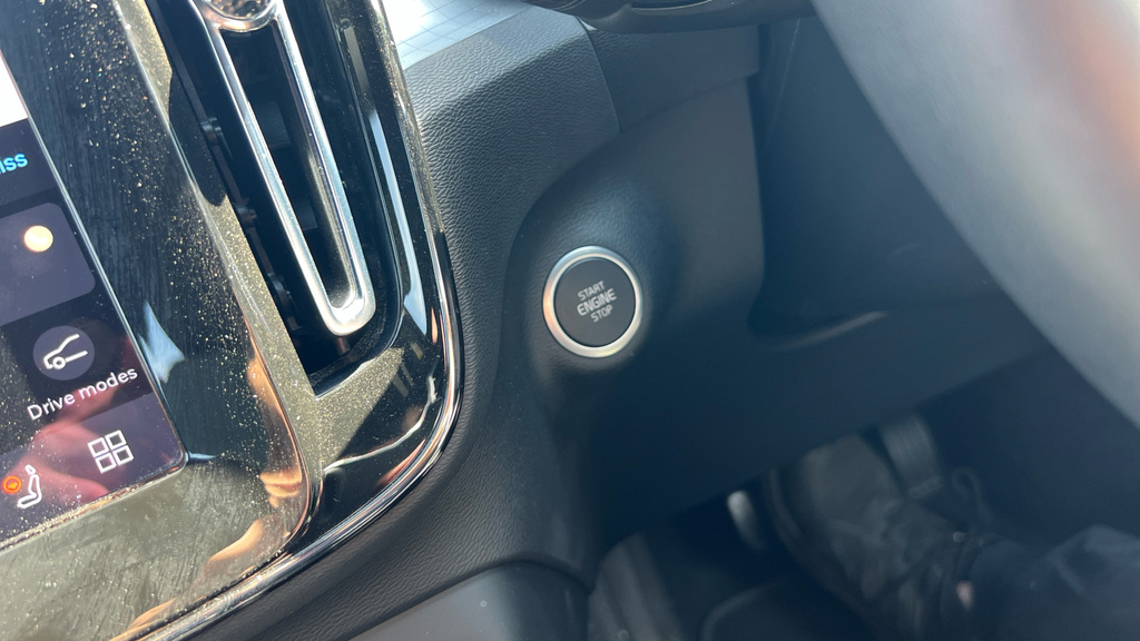 Volvo XC40 Volvo Estate 170Kw Recharge Ultimate 69Kw Grey #35